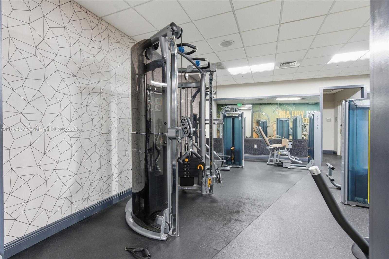 Small Image of 1750 NORTH BAYSHORE DR #2410, Miami Number 19