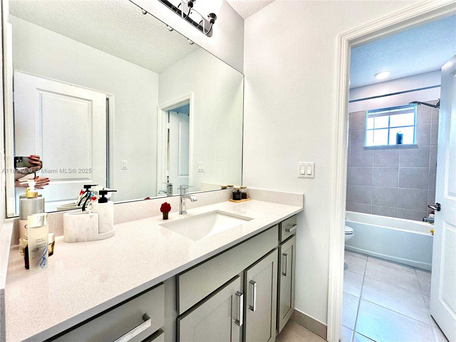 Small Image of 1101 AZUL CT, Deerfield Beach Number 32