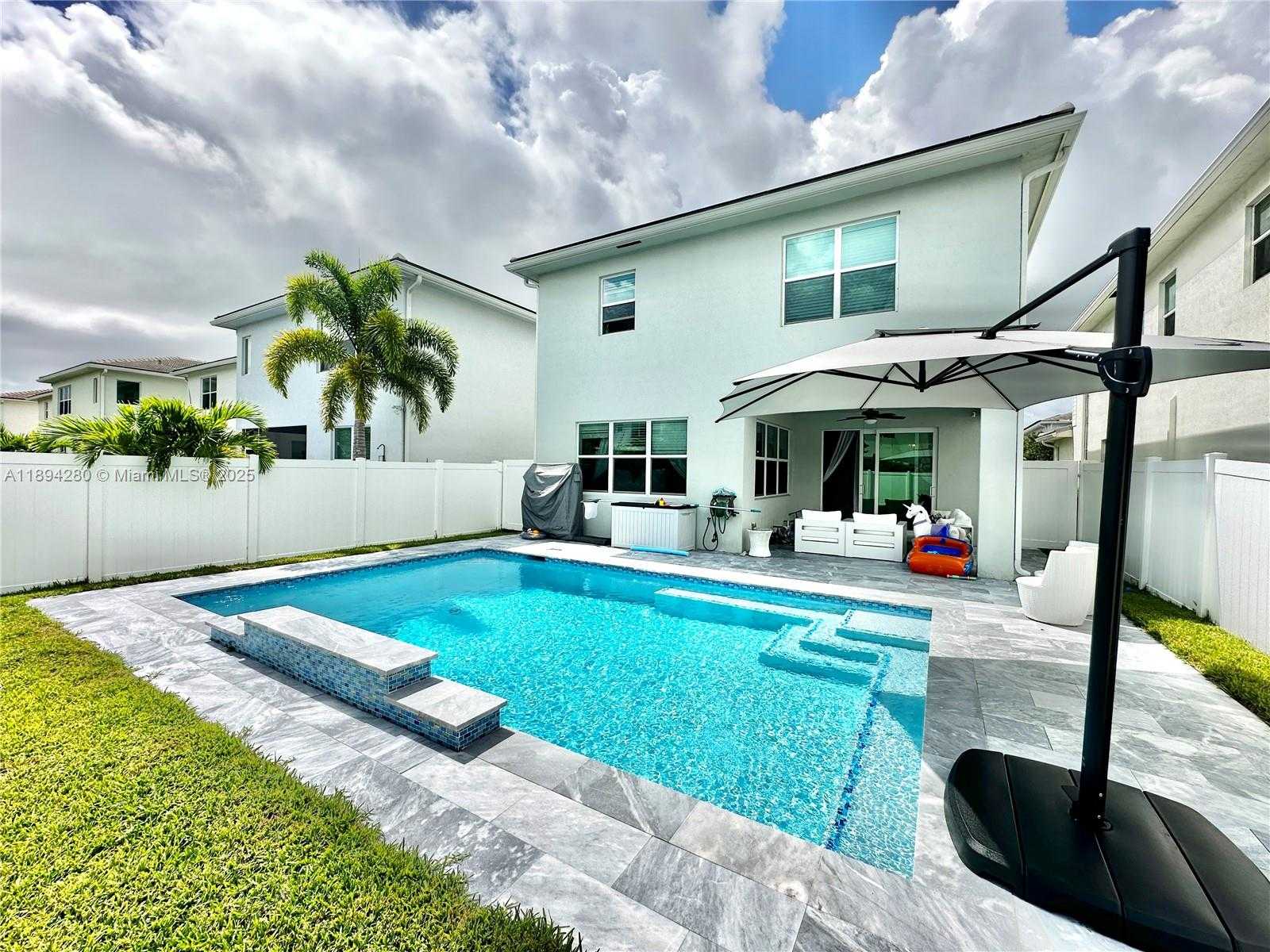 Small Image of 1101 AZUL CT, Deerfield Beach Number 5