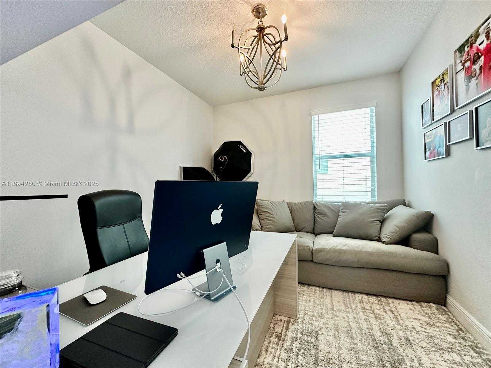 Small Image of 1101 AZUL CT, Deerfield Beach Number 7