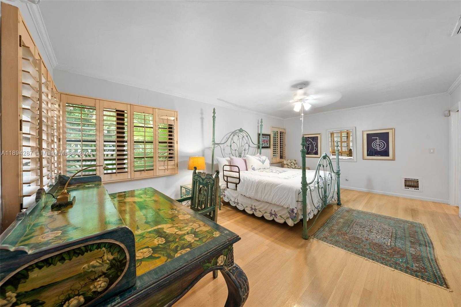 Small Image of 4590 ADAMS AVE, Miami Beach Number 20