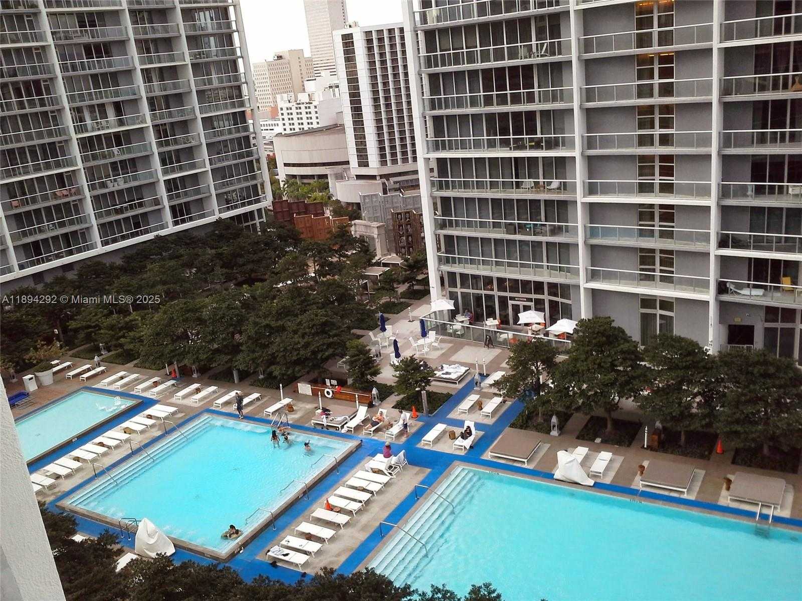 Small Image of 495 BRICKELL AVE #2208, Miami Number 5