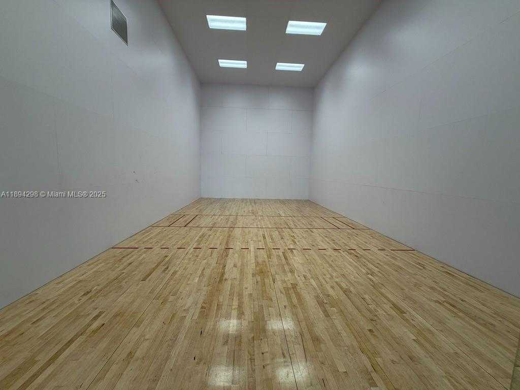 Small Image of 14371 SOUTH WEST 136TH AVE, Miami Number 17