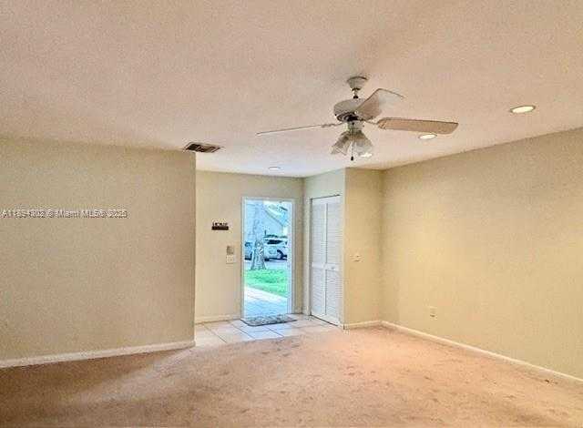 Small Image of 14911 SOUTH WEST 140TH CT, Miami Number 19