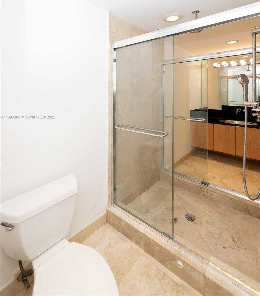 Small Image of 212 WASHINGTON AVE #9, Miami Beach Number 22