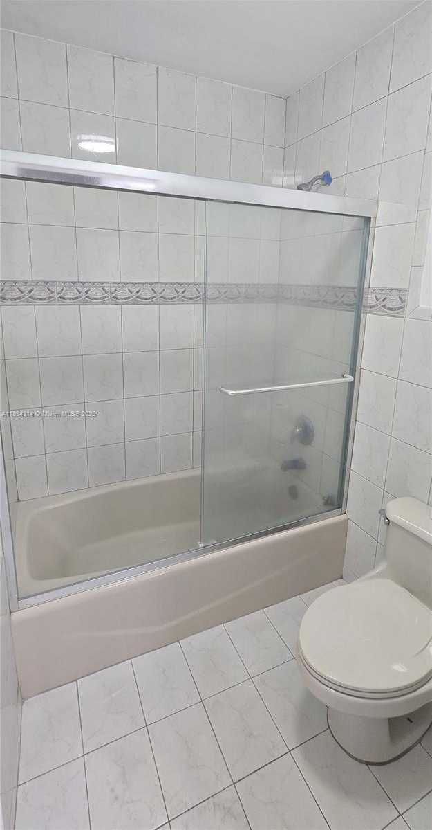 Small Image of 9723 HAMMOCKS BLVD #102, Miami Number 16