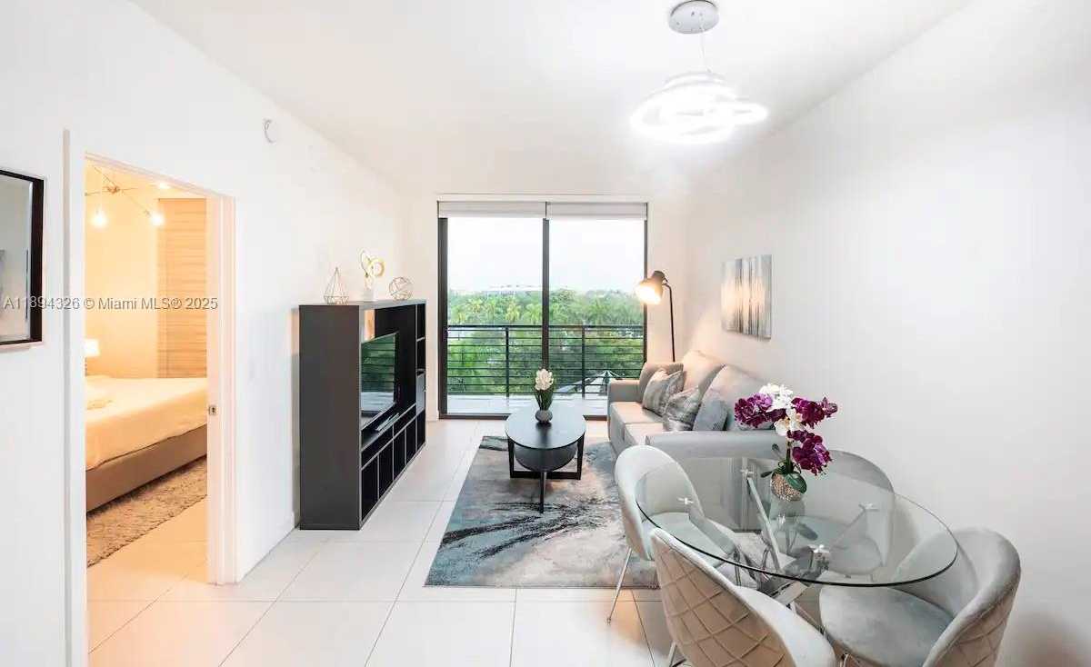 Small Image of 5350 NORTH WEST 84TH AVE #403, Doral Number 13