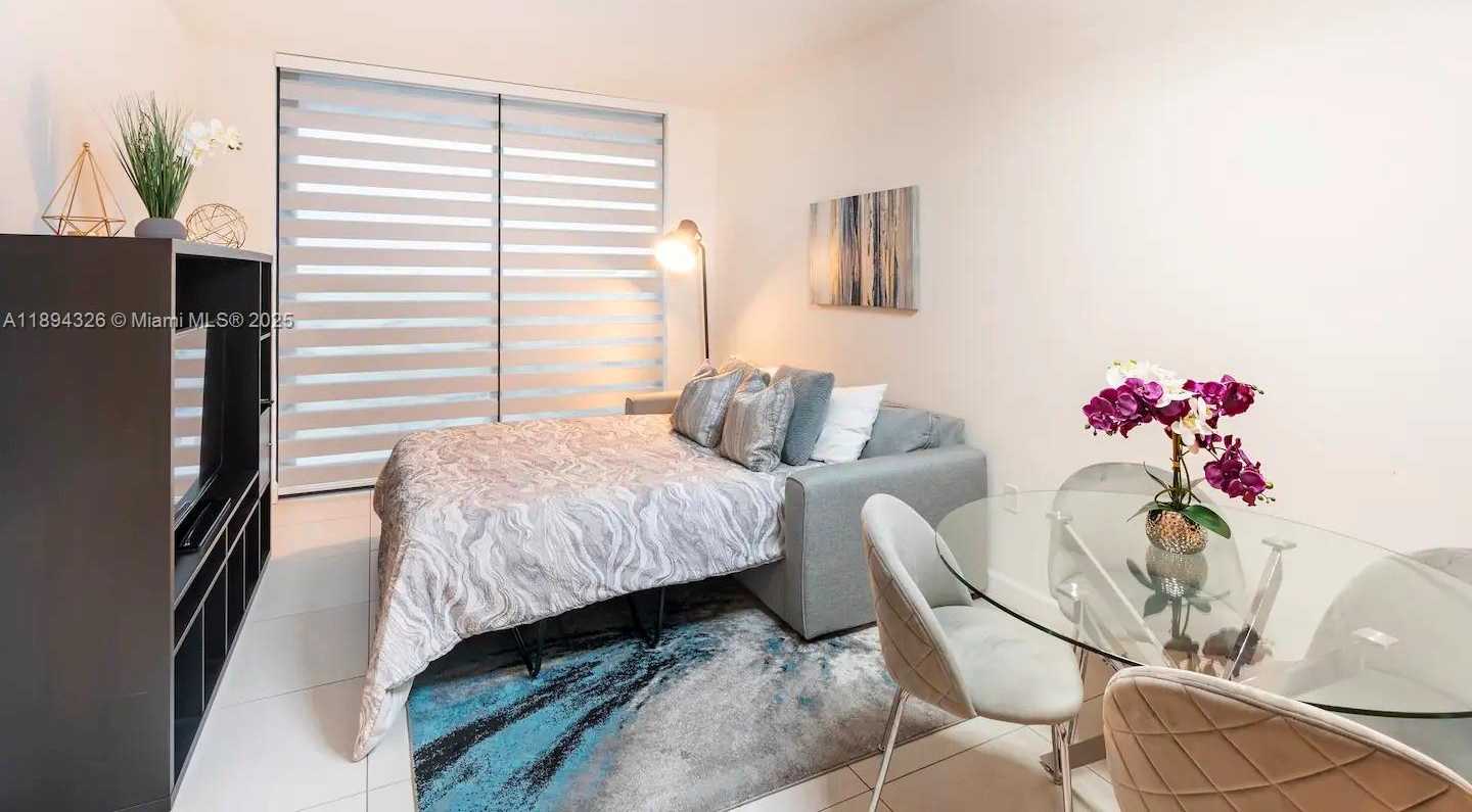 Small Image of 5350 NORTH WEST 84TH AVE #403, Doral Number 5