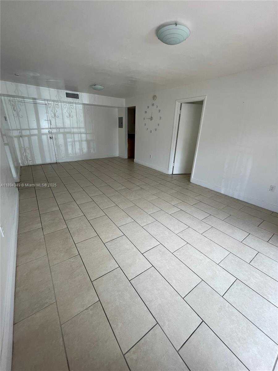 Small Image of 4721 NORTH WEST 7TH ST #101-12, Miami Number 11