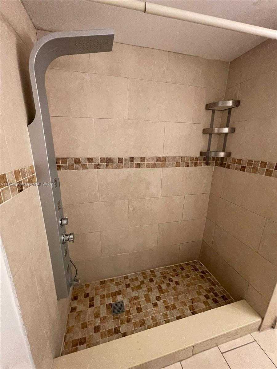 Small Image of 4721 NORTH WEST 7TH ST #101-12, Miami Number 18