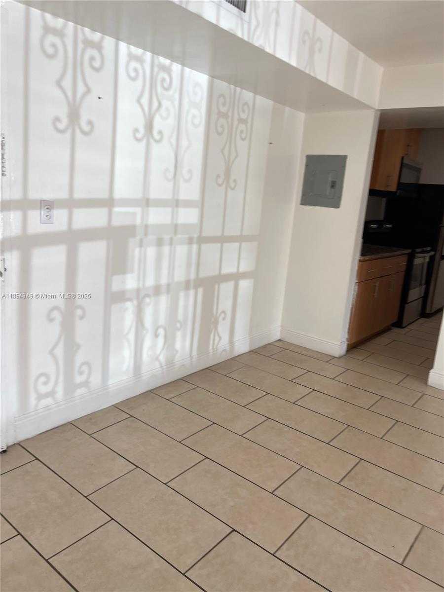 Small Image of 4721 NORTH WEST 7TH ST #101-12, Miami Number 25