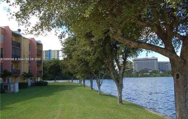 Small Image of 4721 NORTH WEST 7TH ST #101-12, Miami Number 30