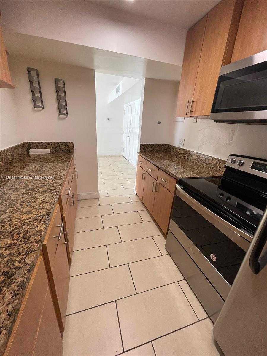 Small Image of 4721 NORTH WEST 7TH ST #101-12, Miami Number 4