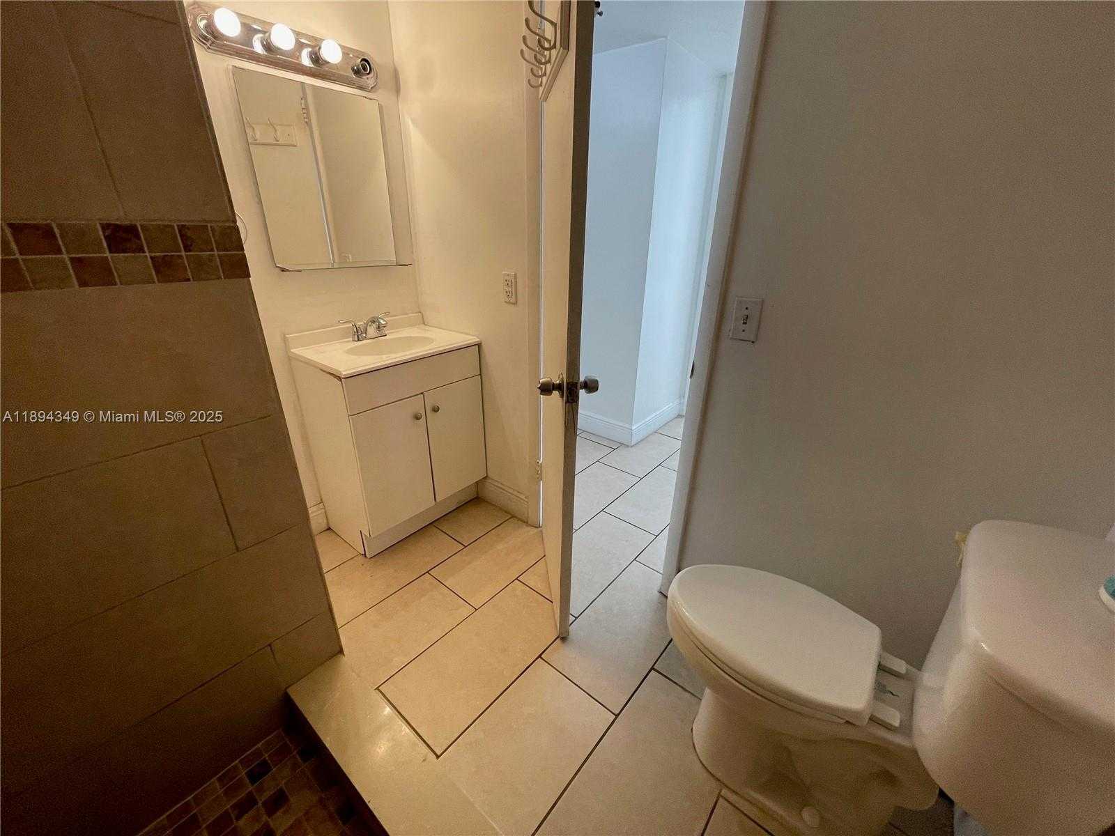 Small Image of 4721 NORTH WEST 7TH ST #101-12, Miami Number 6