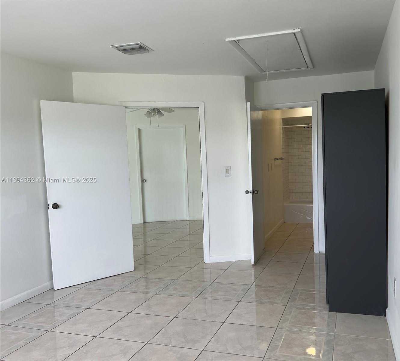 Small Image of 10060 NORTH WEST 9TH ST CIR #3, Miami Number 12