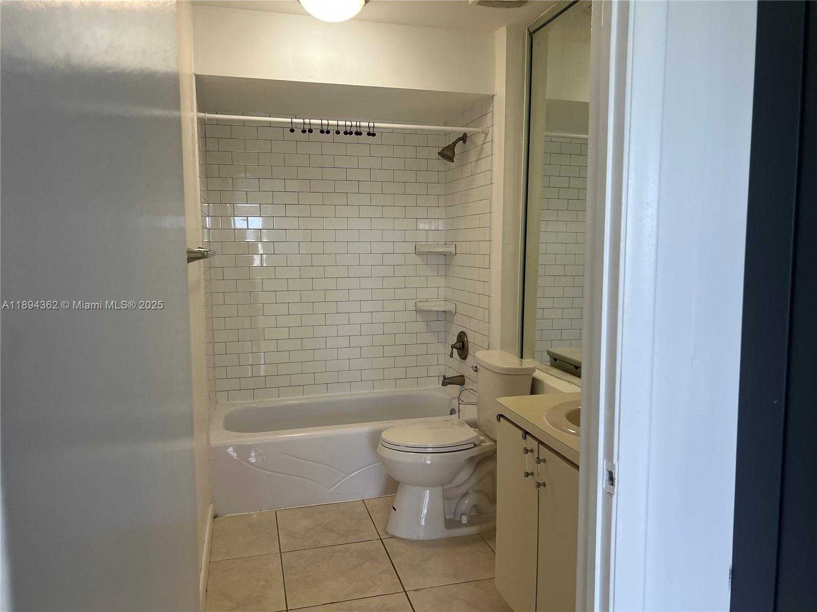 Small Image of 10060 NORTH WEST 9TH ST CIR #3, Miami Number 17