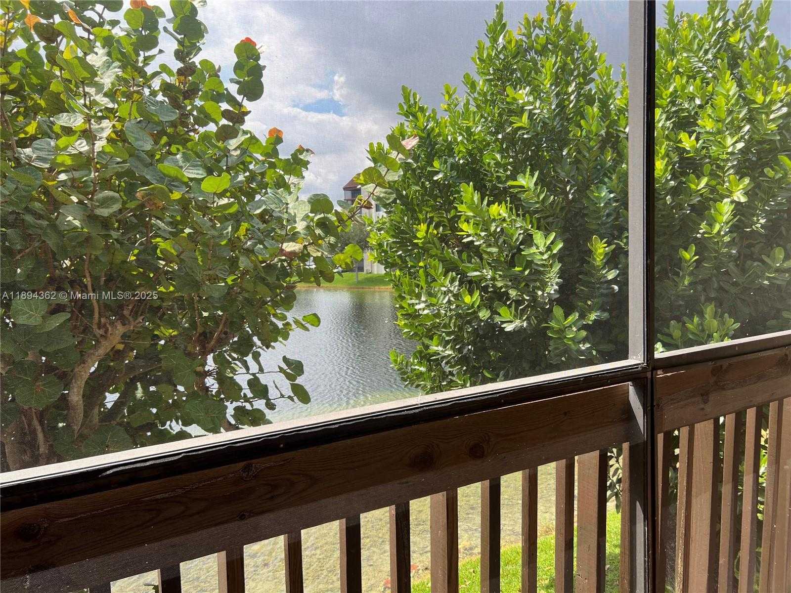 Small Image of 10060 NORTH WEST 9TH ST CIR #3, Miami Number 25