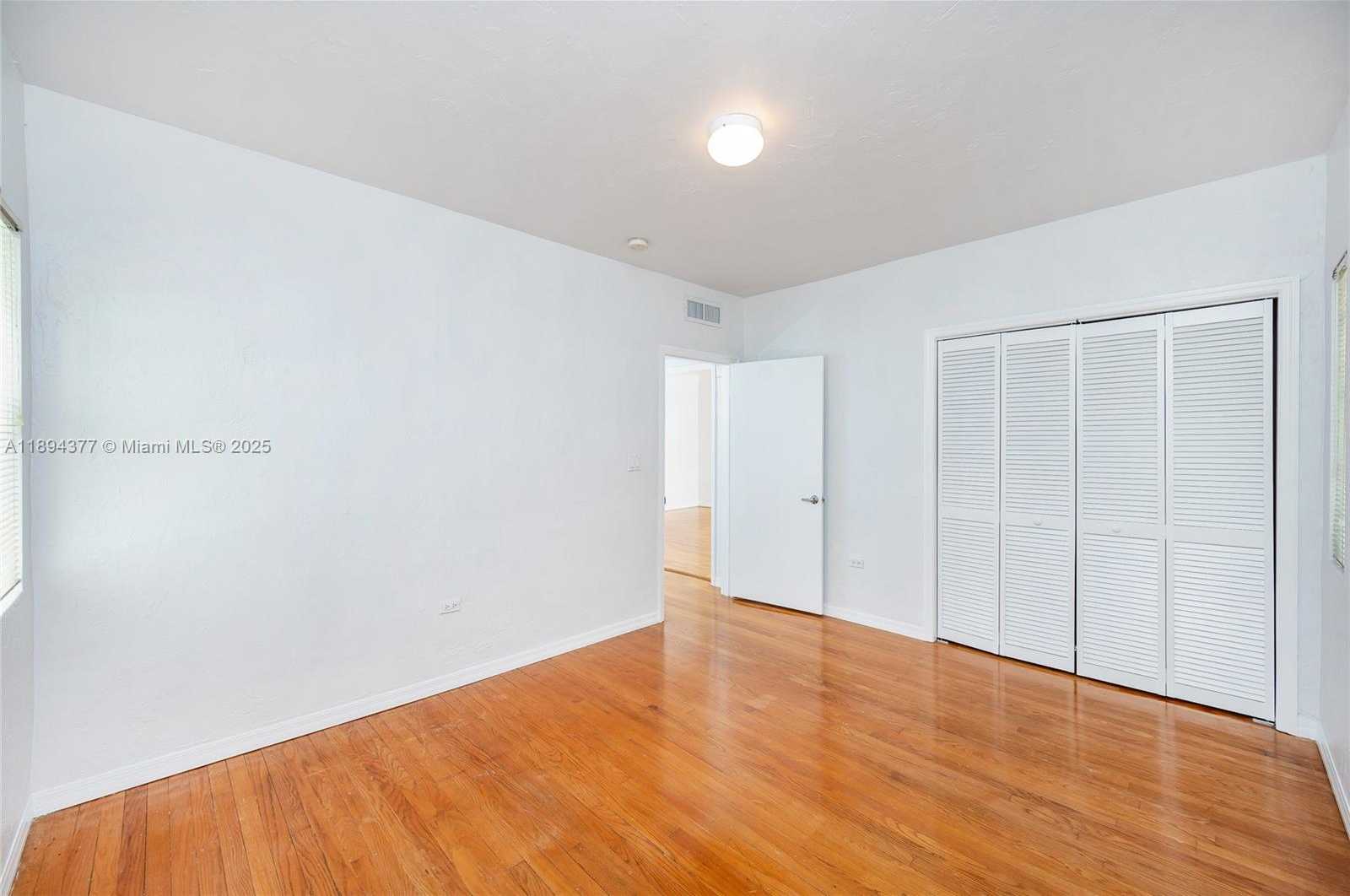 Small Image of 32 CALABRIA AVE #2, Coral Gables Number 24