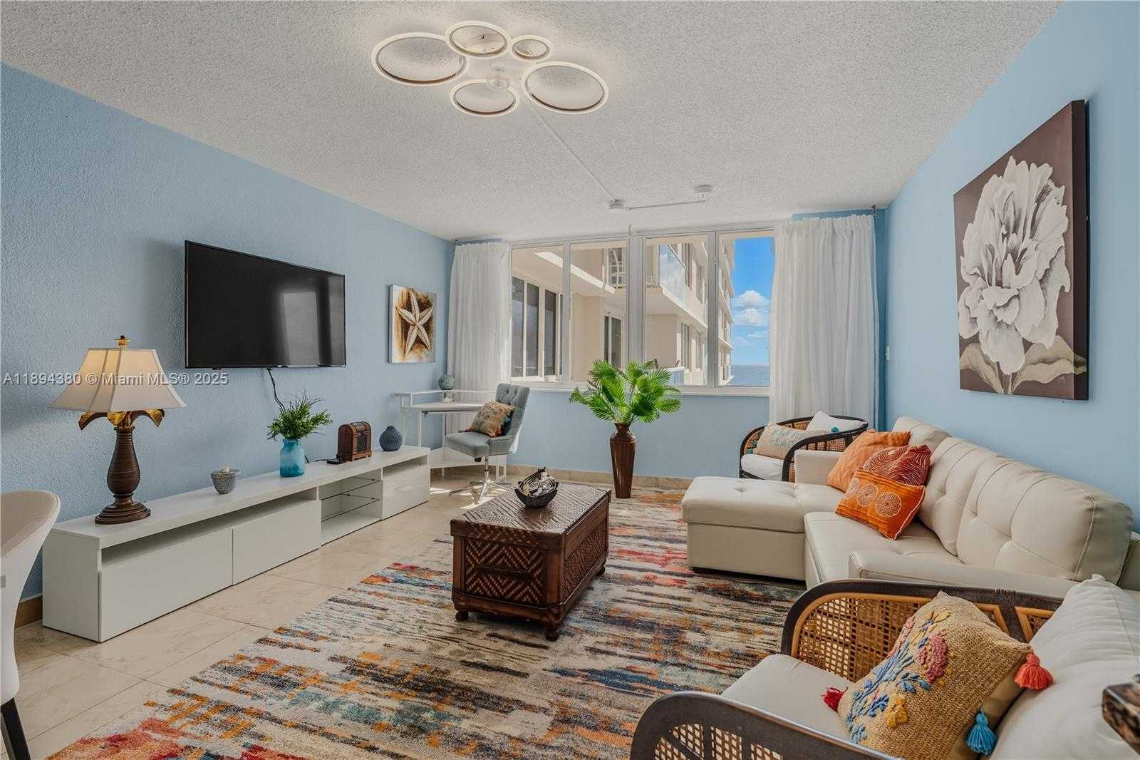 Small Image of 19201 COLLINS AVE #349, Sunny Isles Beach Number 4