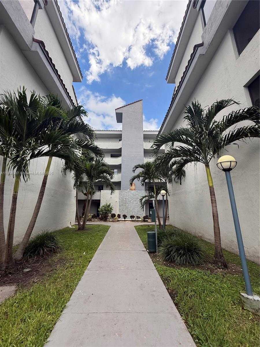 Small Image of 8215 SOUTH WEST 152ND AVE #G-405, Miami Number 15