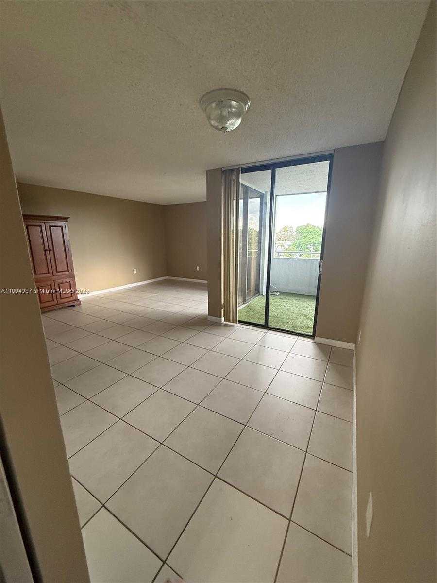 Small Image of 8215 SOUTH WEST 152ND AVE #G-405, Miami Number 5