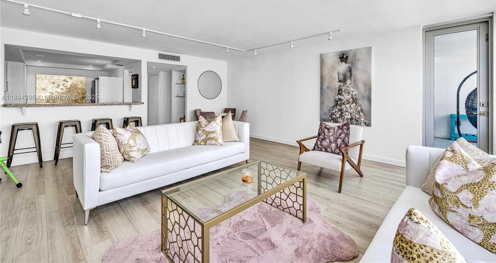 Small Image of 11 ISLAND AVE #1103, Miami Beach Number 8