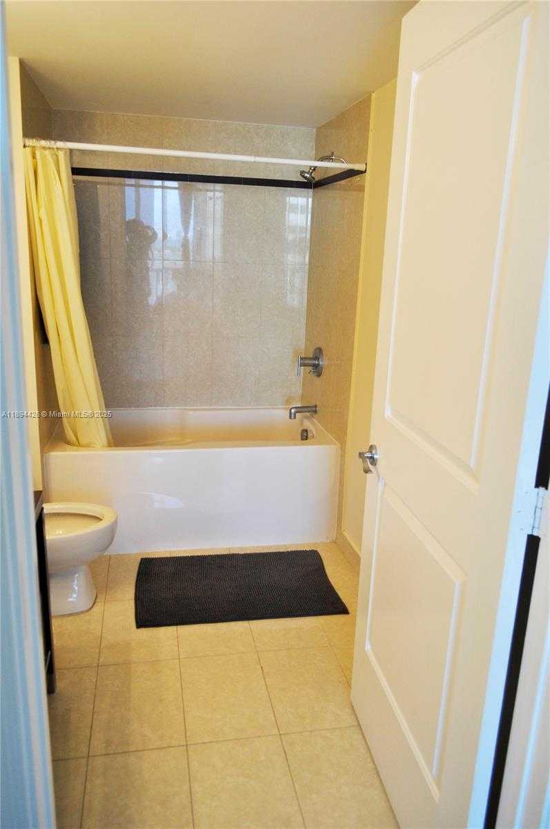 Small Image of 480 NORTH EAST 30TH ST #702, Miami Number 14