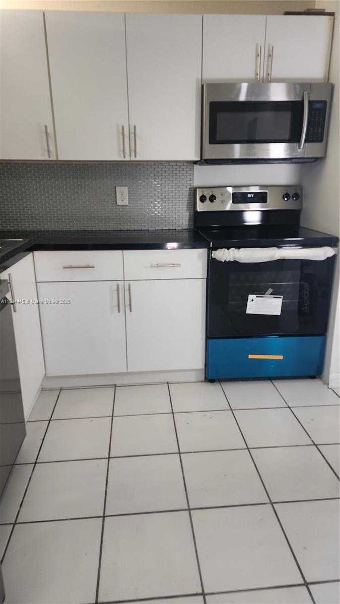 Small Image of 8301 SOUTH WEST 142ND AVE #A209, Miami Number 22