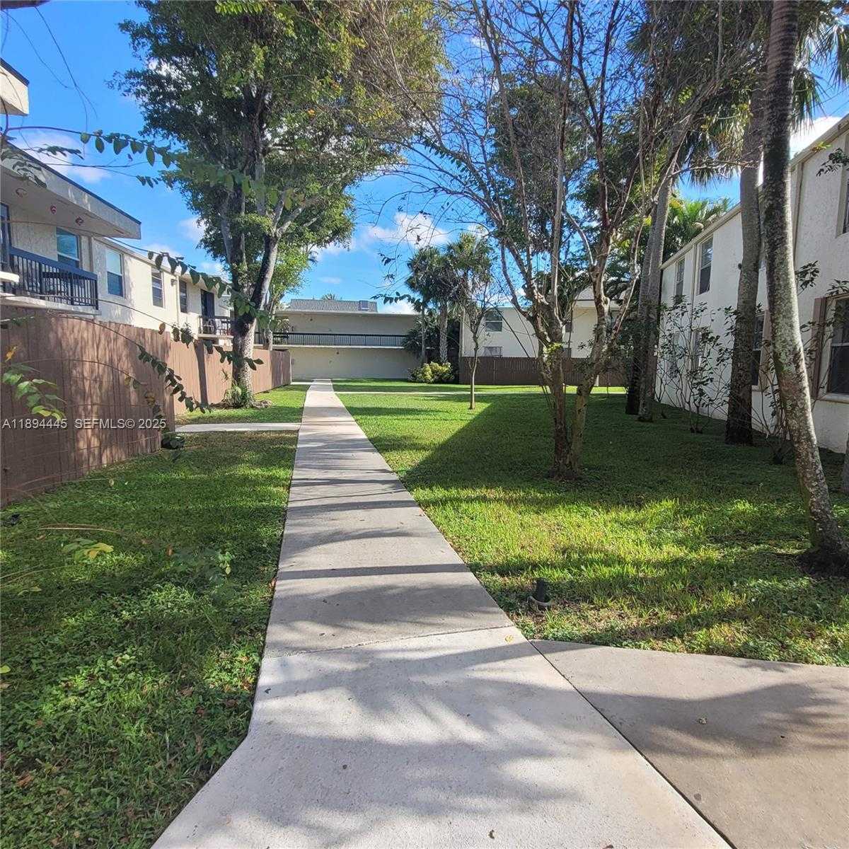 Small Image of 8301 SOUTH WEST 142ND AVE #A209, Miami Number 44