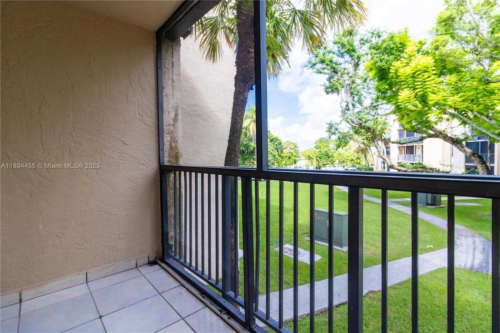 Small Image of 14611 NORTH KENDALL DR #208L, Miami Number 20
