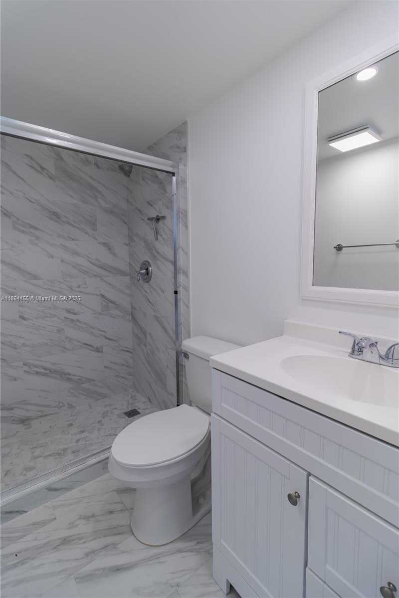 Small Image of 14611 NORTH KENDALL DR #208L, Miami Number 7