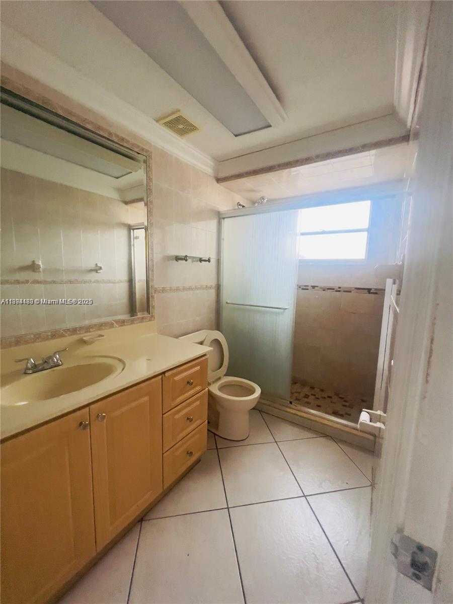 Small Image of 1750 WEST 46TH ST #435, Hialeah Number 15
