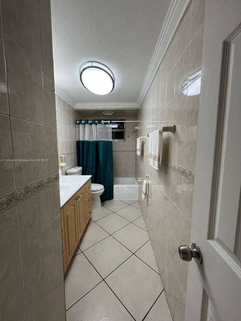 Small Image of 1750 WEST 46TH ST #435, Hialeah Number 37