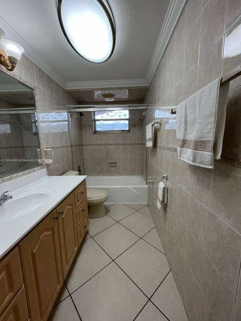 Small Image of 1750 WEST 46TH ST #435, Hialeah Number 38