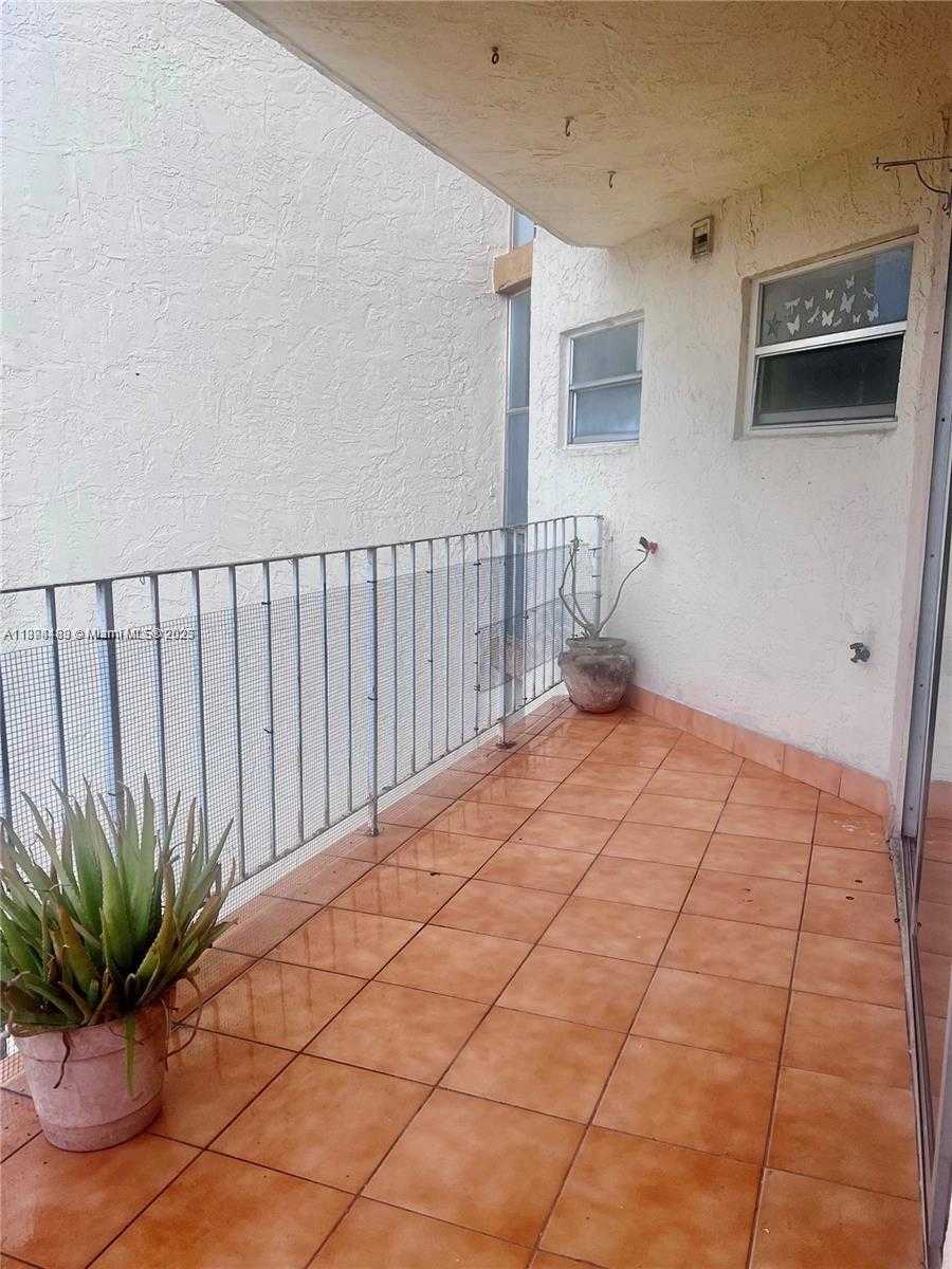 Small Image of 1750 WEST 46TH ST #435, Hialeah Number 7