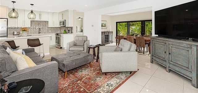 Small Image of 3464 NORTH EAST 19TH AVE, Oakland Park Number 6