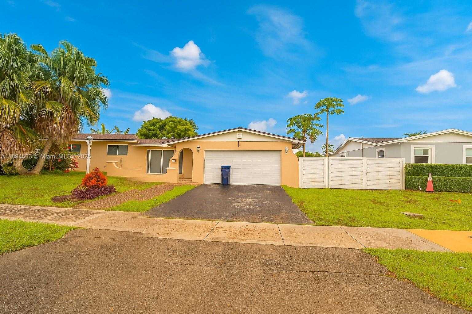 Small Image of 14420 SOUTH WEST 74TH ST #1, Miami Number 1