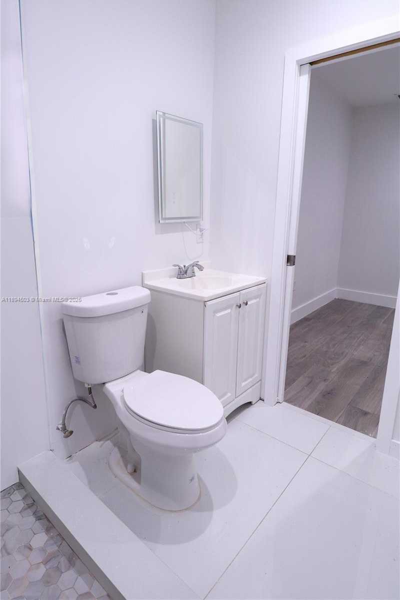 Small Image of 14420 SOUTH WEST 74TH ST #1, Miami Number 11
