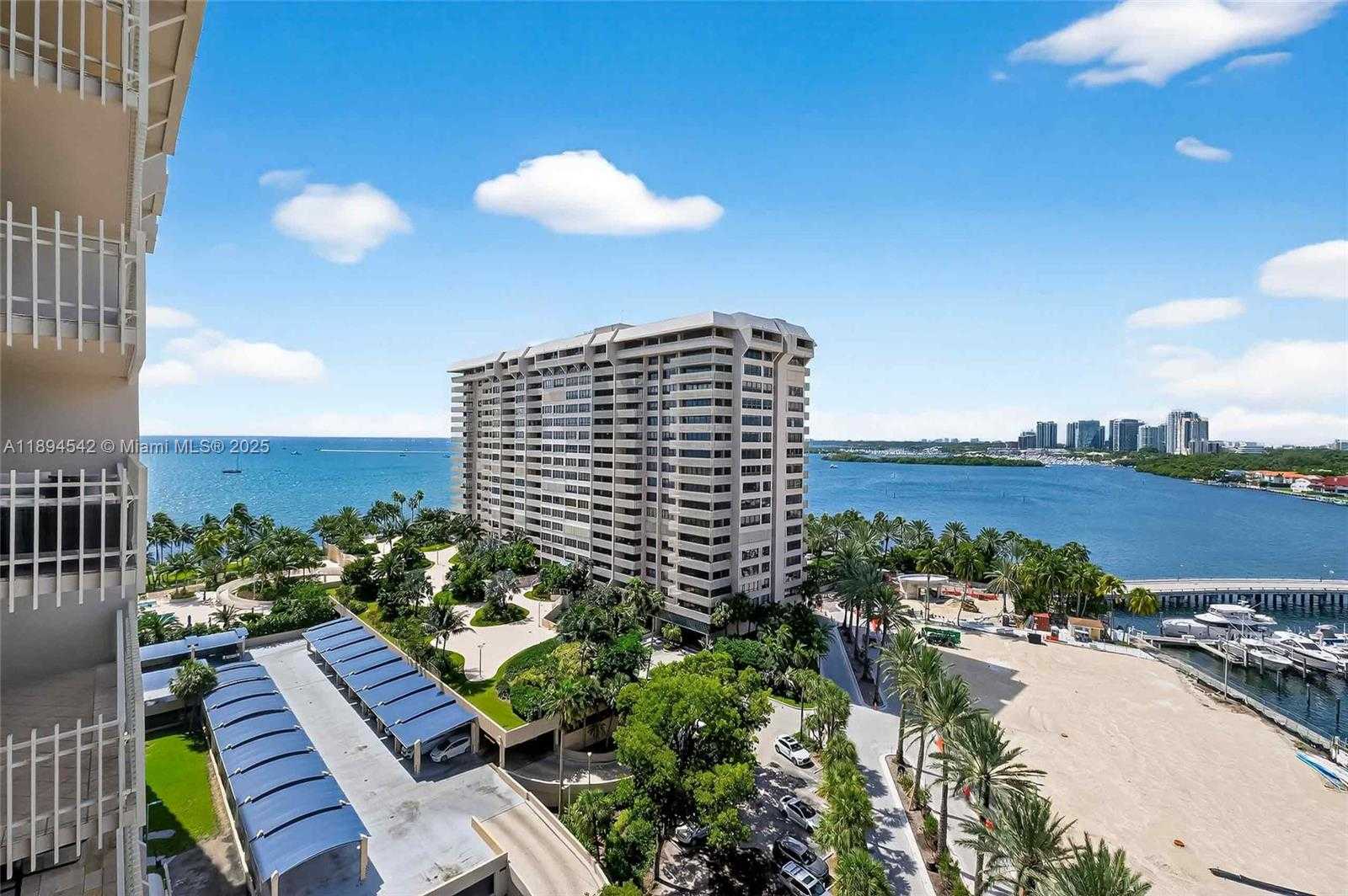 Small Image of 2 GROVE ISLE DR #B1210, Miami Number 26