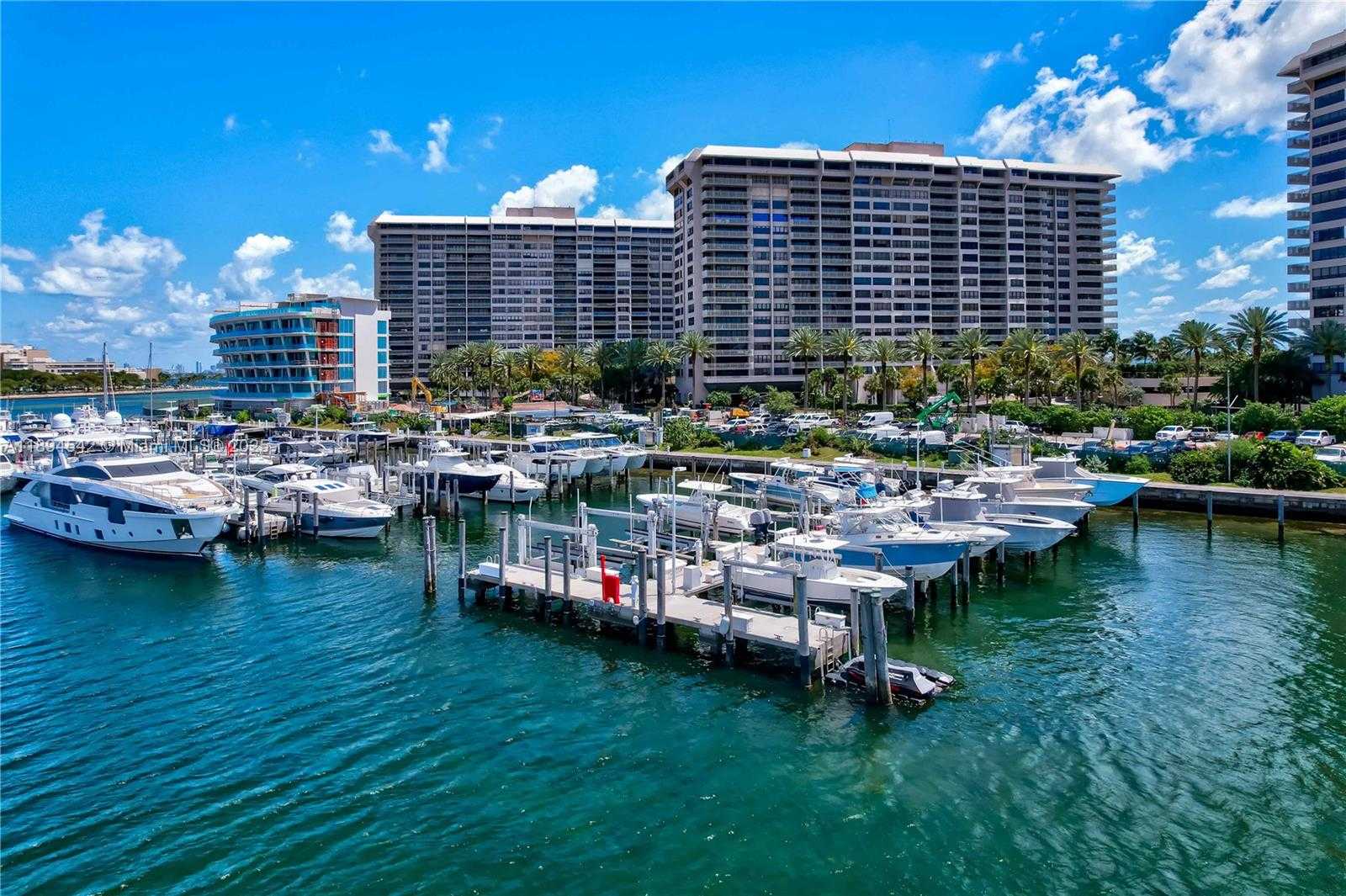 Small Image of 2 GROVE ISLE DR #B1210, Miami Number 51