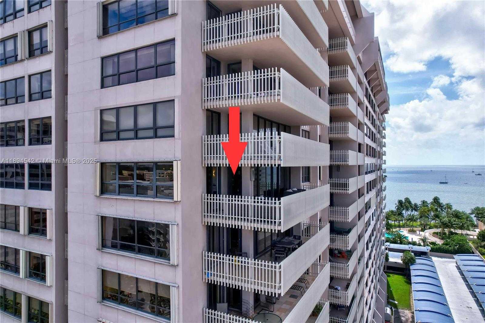 Small Image of 2 GROVE ISLE DR #B1210, Miami Number 52