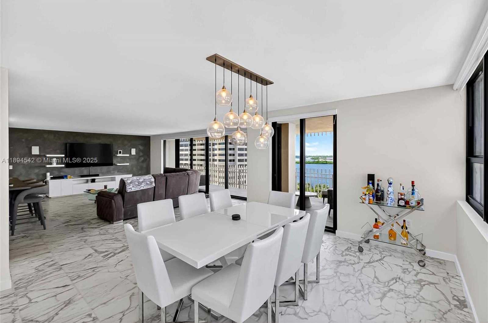 Small Image of 2 GROVE ISLE DR #B1210, Miami Number 7