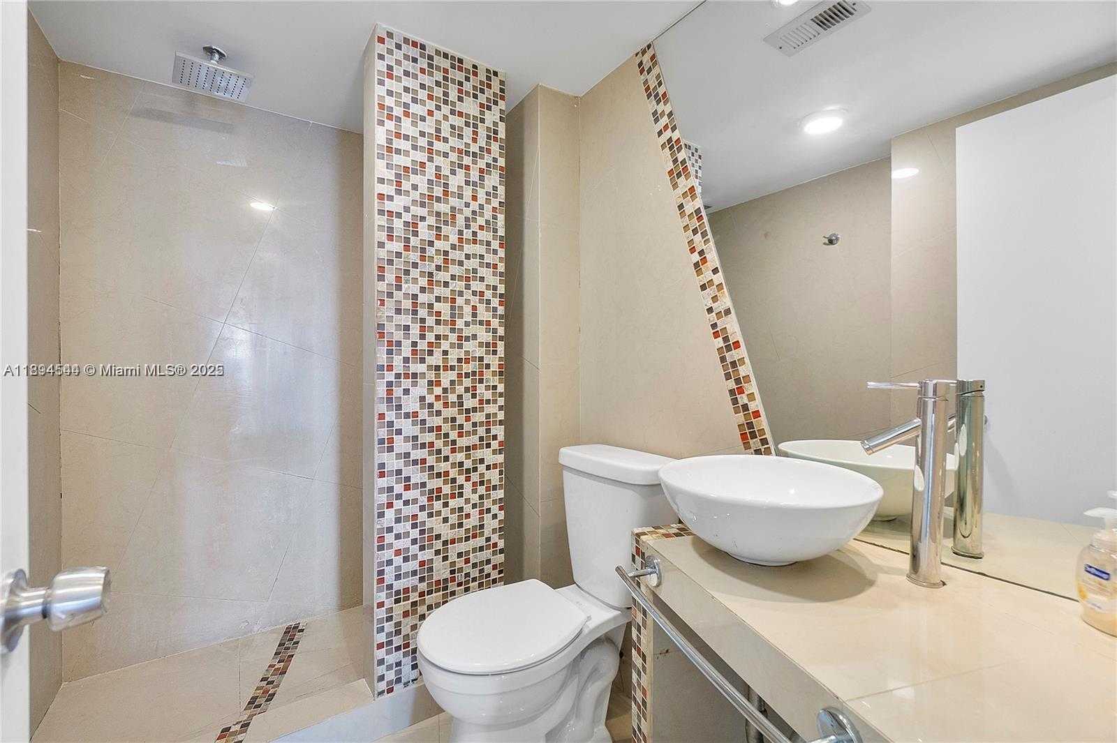 Small Image of 1351 NORTH EAST MIAMI GARDENS DR #622E, Miami Number 10