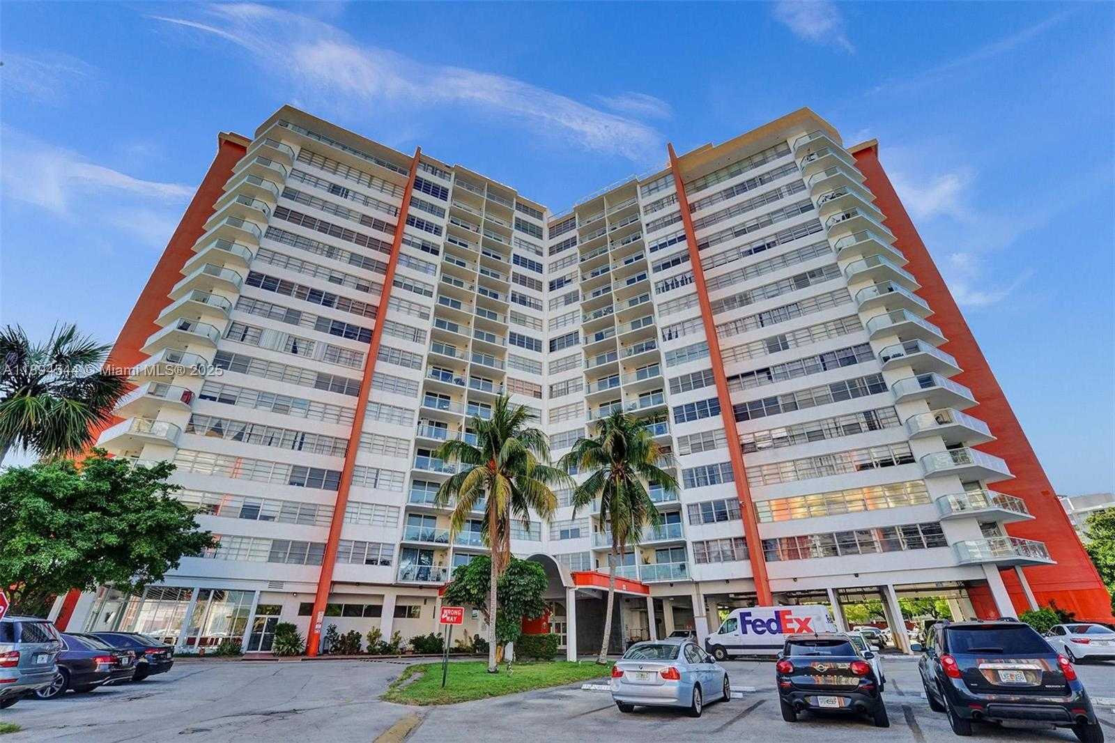 Small Image of 1351 NORTH EAST MIAMI GARDENS DR #622E, Miami Number 16
