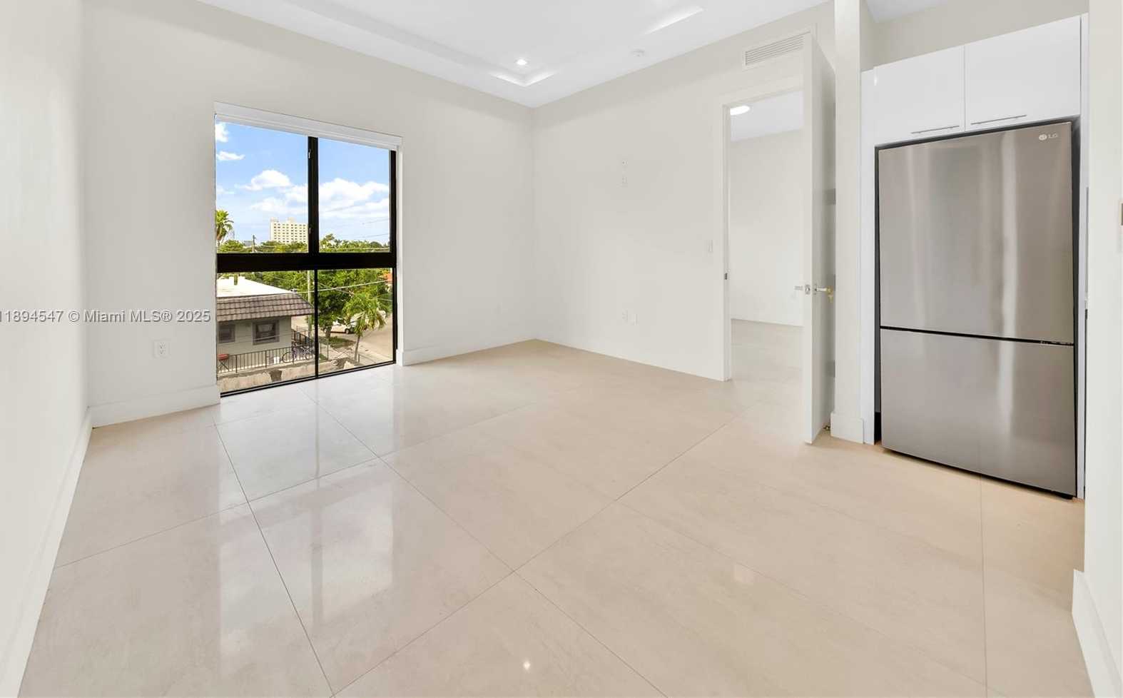 Small Image of 530 SOUTH WEST 11TH AVE #201, Miami Number 23