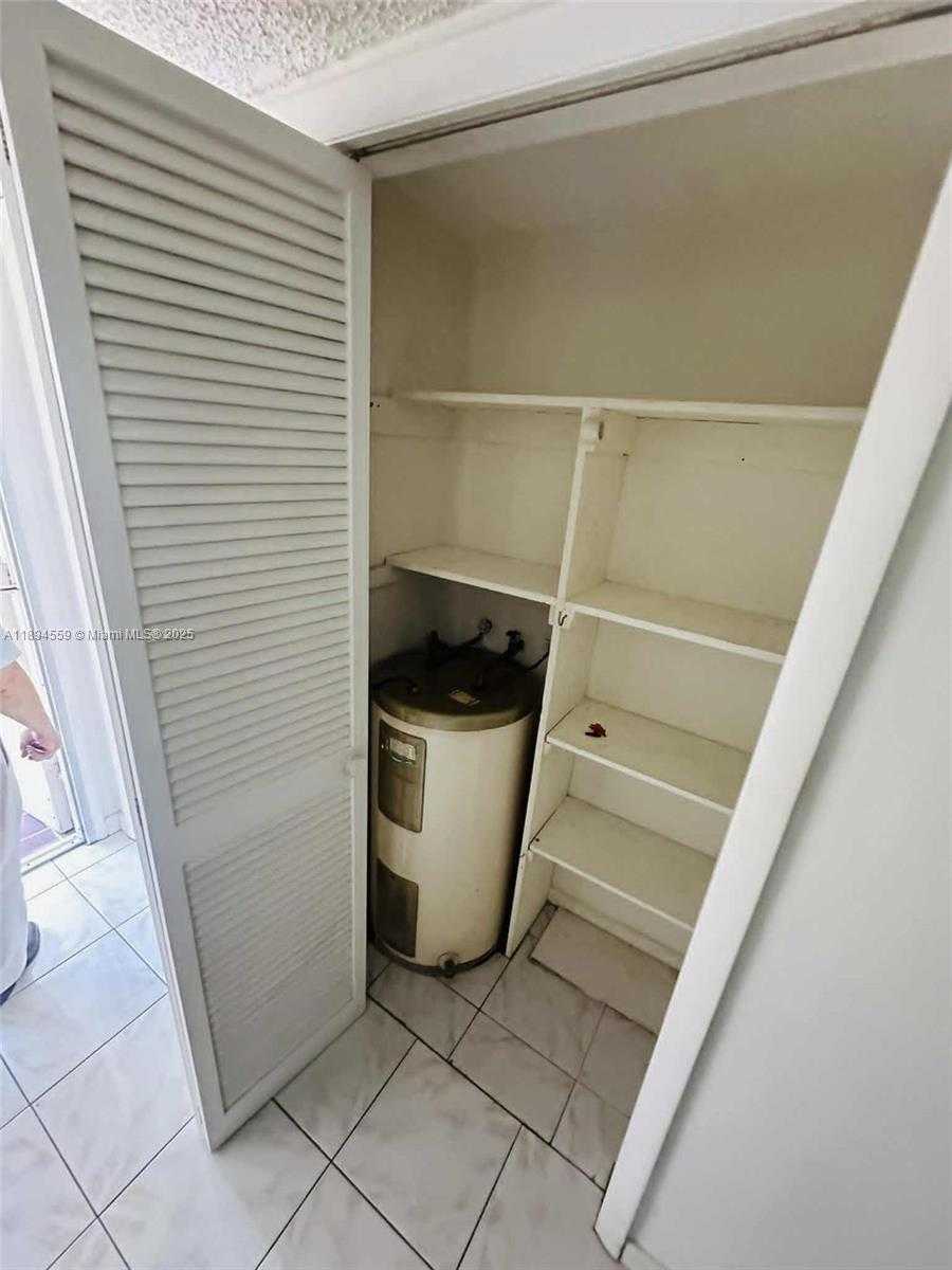 Small Image of 215 SOUTH EAST 3RD AVE #404A, Hallandale Beach Number 11