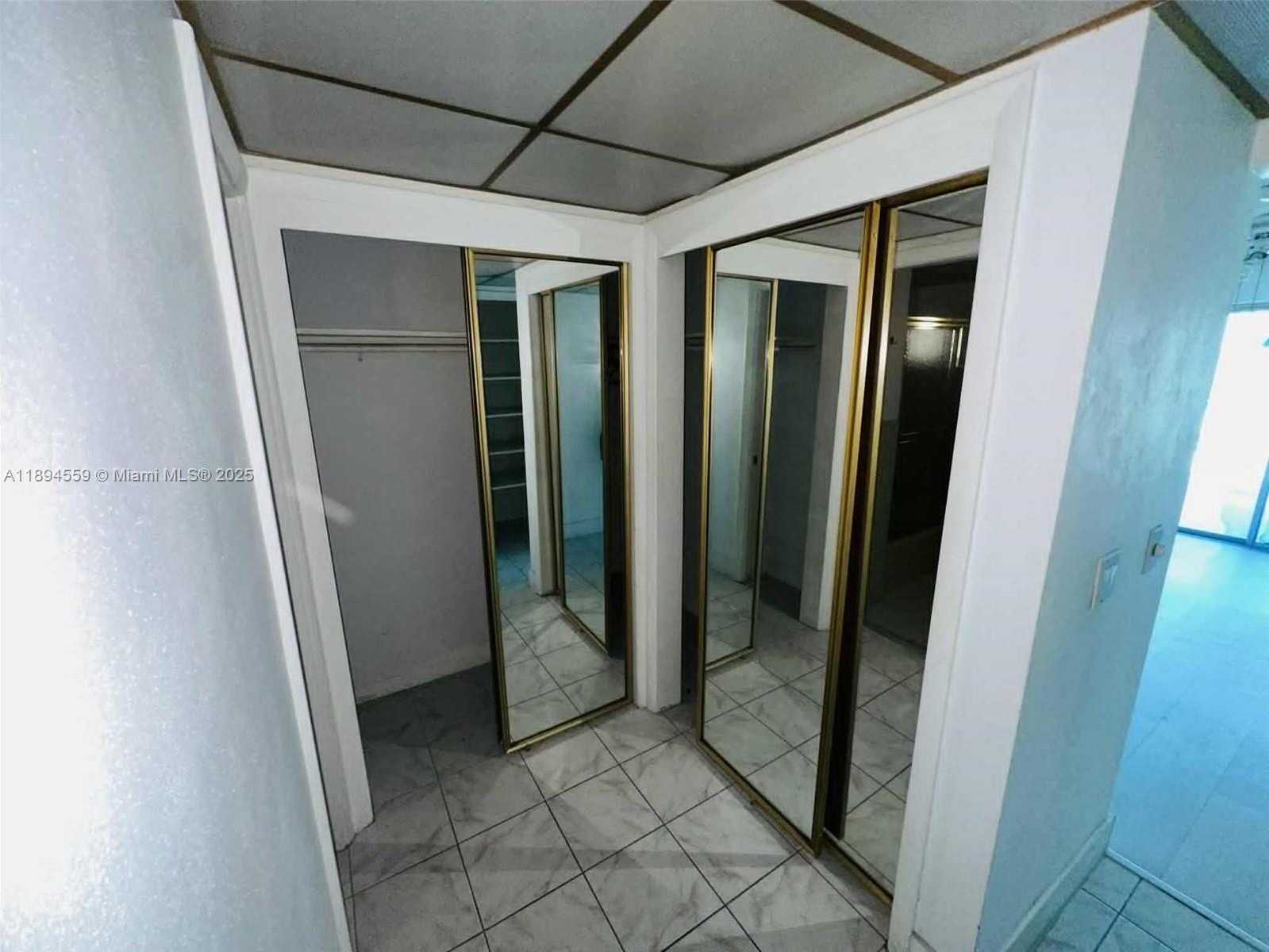 Small Image of 215 SOUTH EAST 3RD AVE #404A, Hallandale Beach Number 15