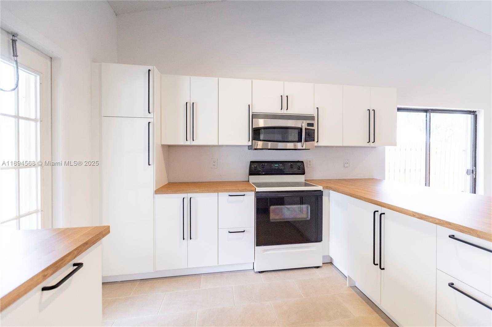 Small Image of 8775 SOUTH WEST 57TH ST, Cooper City Number 12