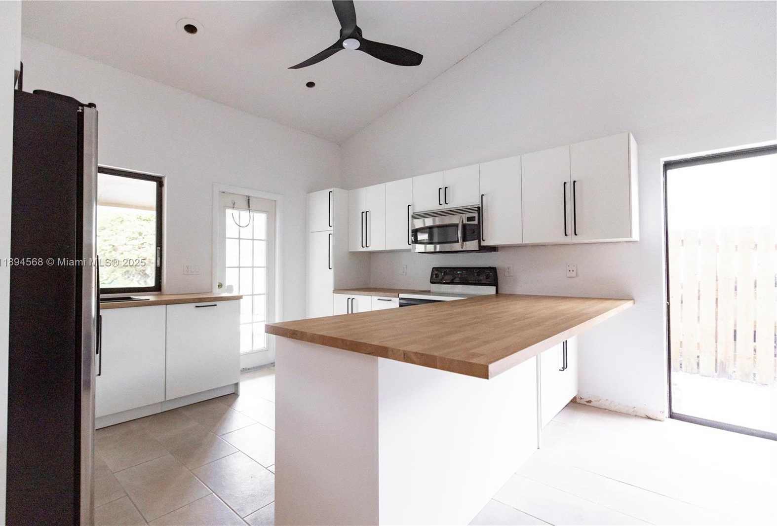 Small Image of 8775 SOUTH WEST 57TH ST, Cooper City Number 9