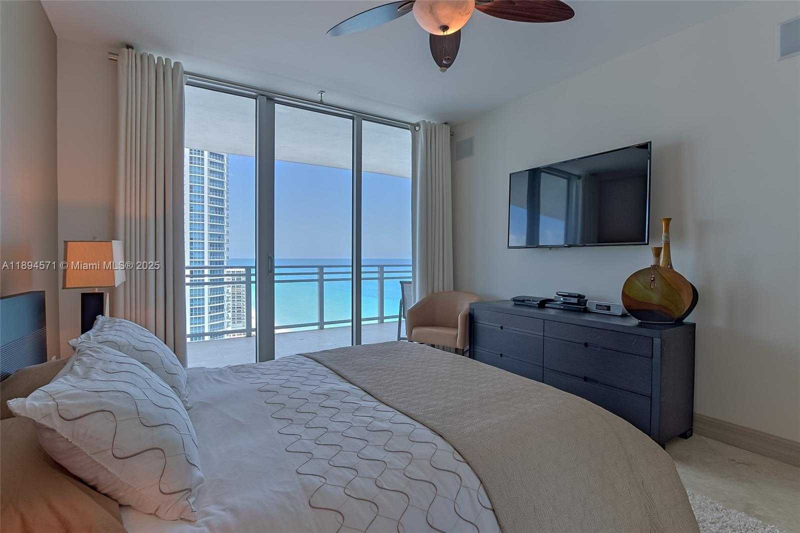 Small Image of 3535 SOUTH OCEAN DR #2102, Hollywood Number 32